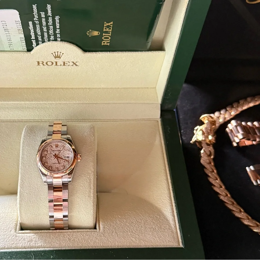 Rolex Lady-Datejust 26mm watch, Model number 179161 Rose gold/steel oyster